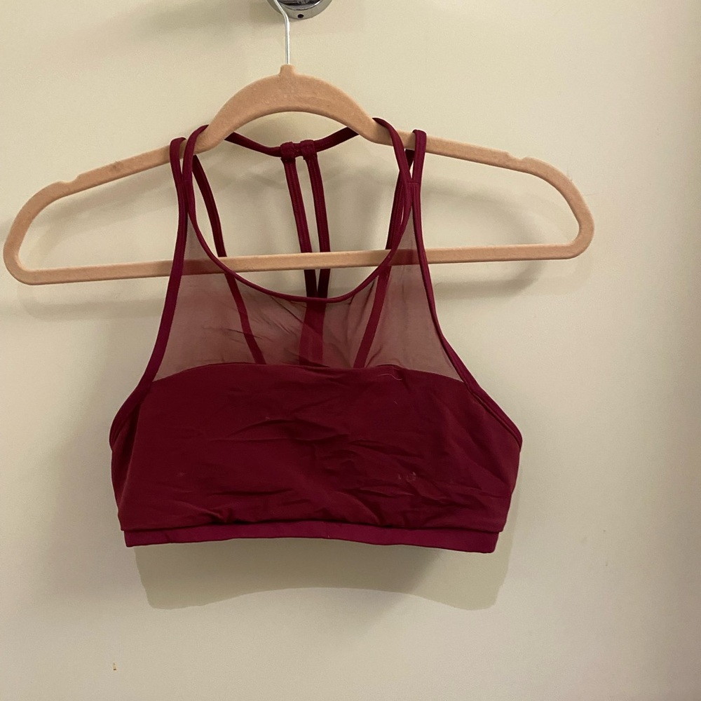 Lulu lemon sports bra